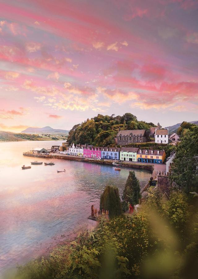 The Lodge In The Loch Portree Bagian luar foto